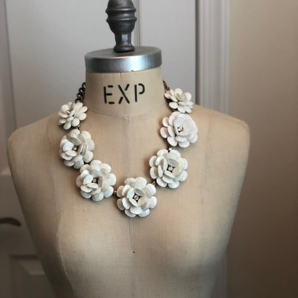 Jcrew Crystal Floral Burst Statement Necklace